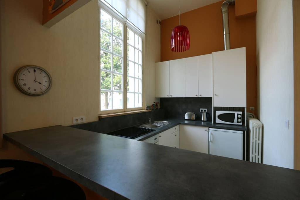 Spacieux Studio, Hotel Particulier En Hypercentre Tours Bagian luar foto
